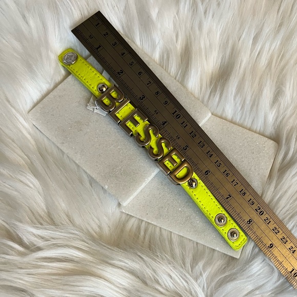 NWT BCBGeneration Fluorescent Yellow Blessed Bracelet - Picture 5 of 5